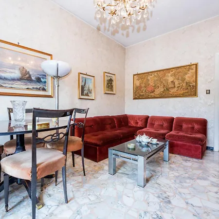 Trilocale Con Vista - 10 Min Centro Apartment