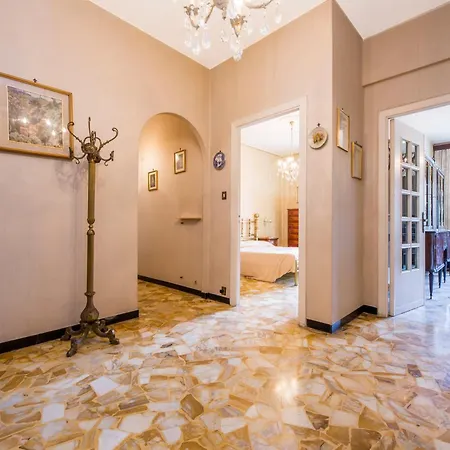 Apartment Trilocale Con Vista - 10 Min Centro Genoa