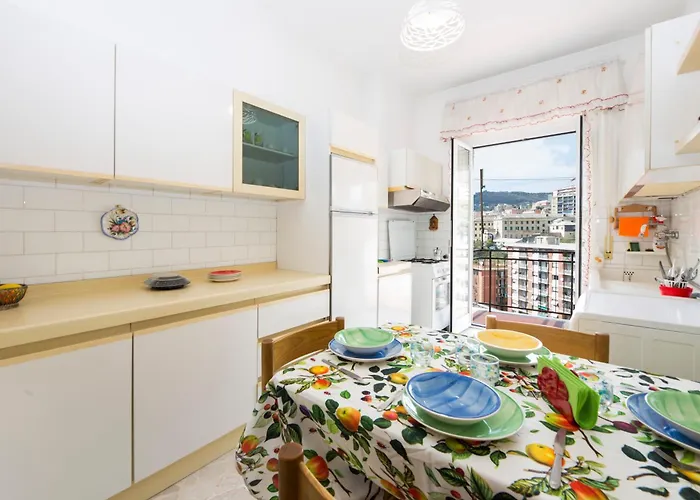 Trilocale Con Vista - 10 Min Centro ג'נובה